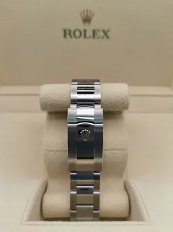 rolex-datejust-126300-0007