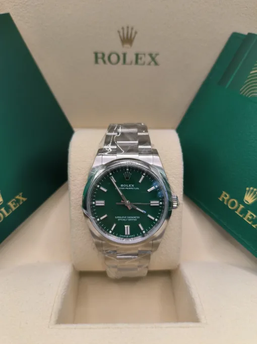 36mm 勞力士 ROLEX OYSTER PERPETUAL 126000-0005 綠色：圖片 2