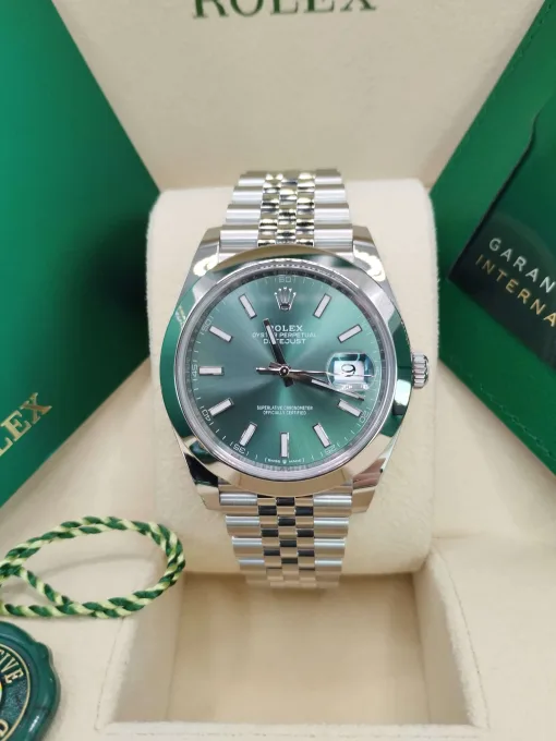 ROLEX 41mm 126300-0020 Datejust 41 mint green dial and a Jubilee bracelet. - Image 2