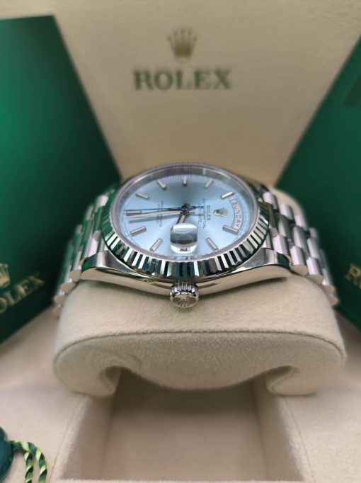 40mm ROLEX DAY-DATE 228236-0018 ICE-BLUE - Image 4